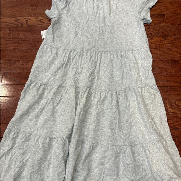 Stylish Gray Dress - Picture 2 of 3